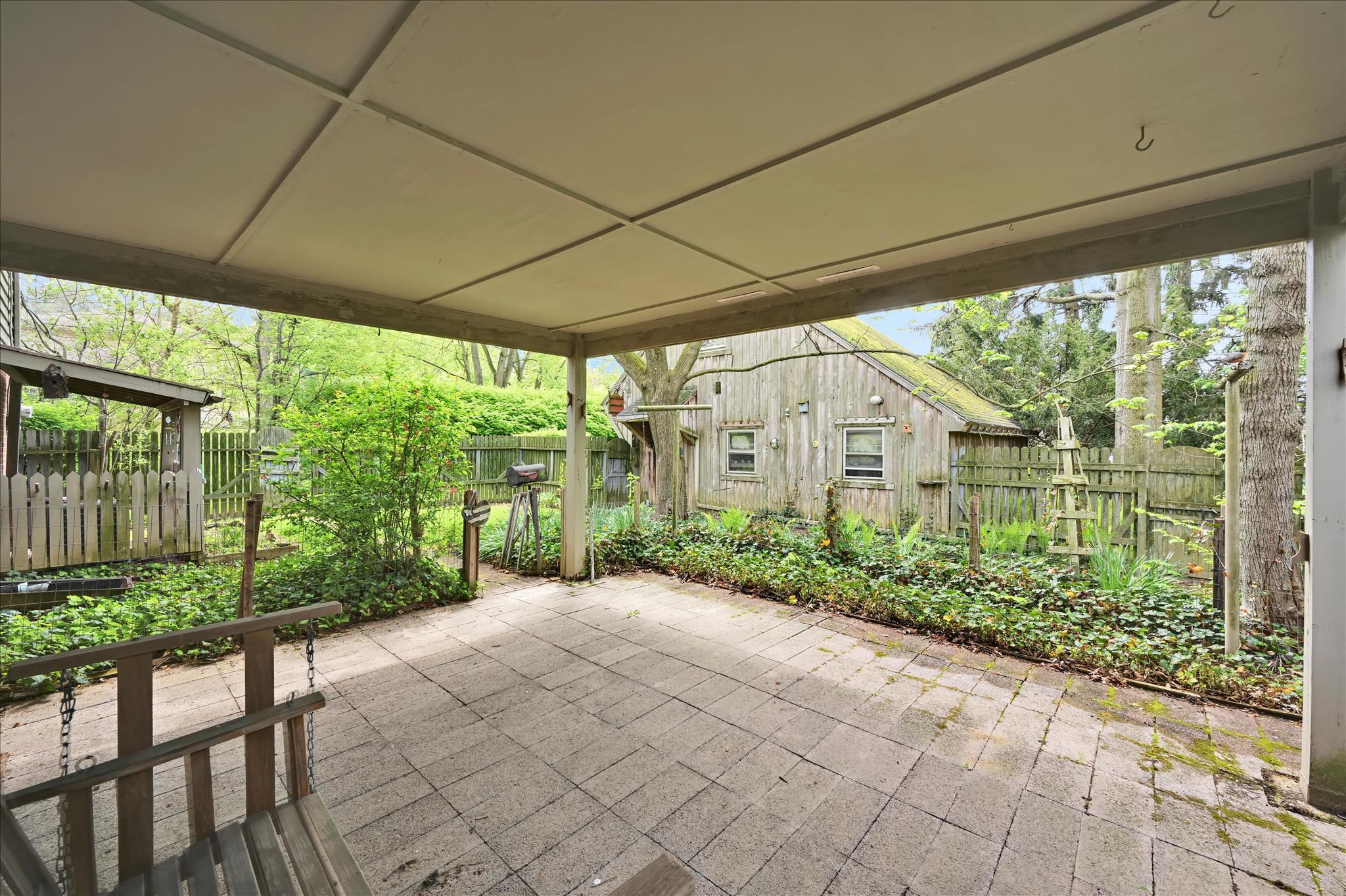 AQUILLA GARDENS - Residential