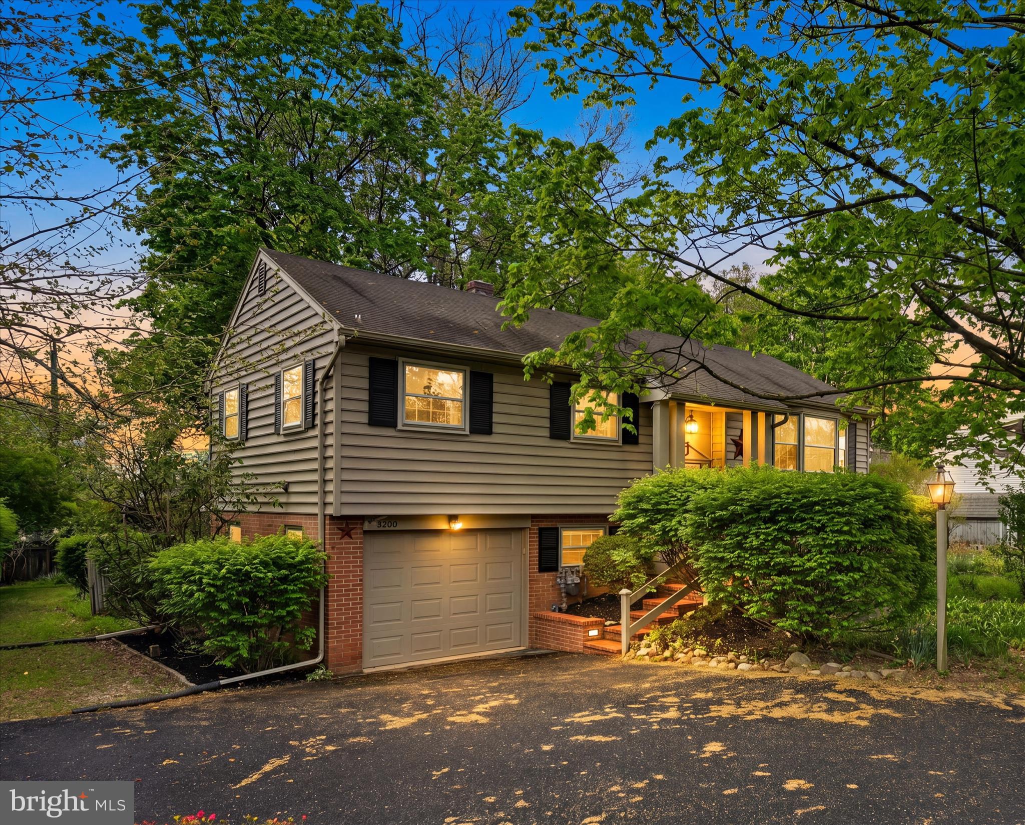 AQUILLA GARDENS - Residential