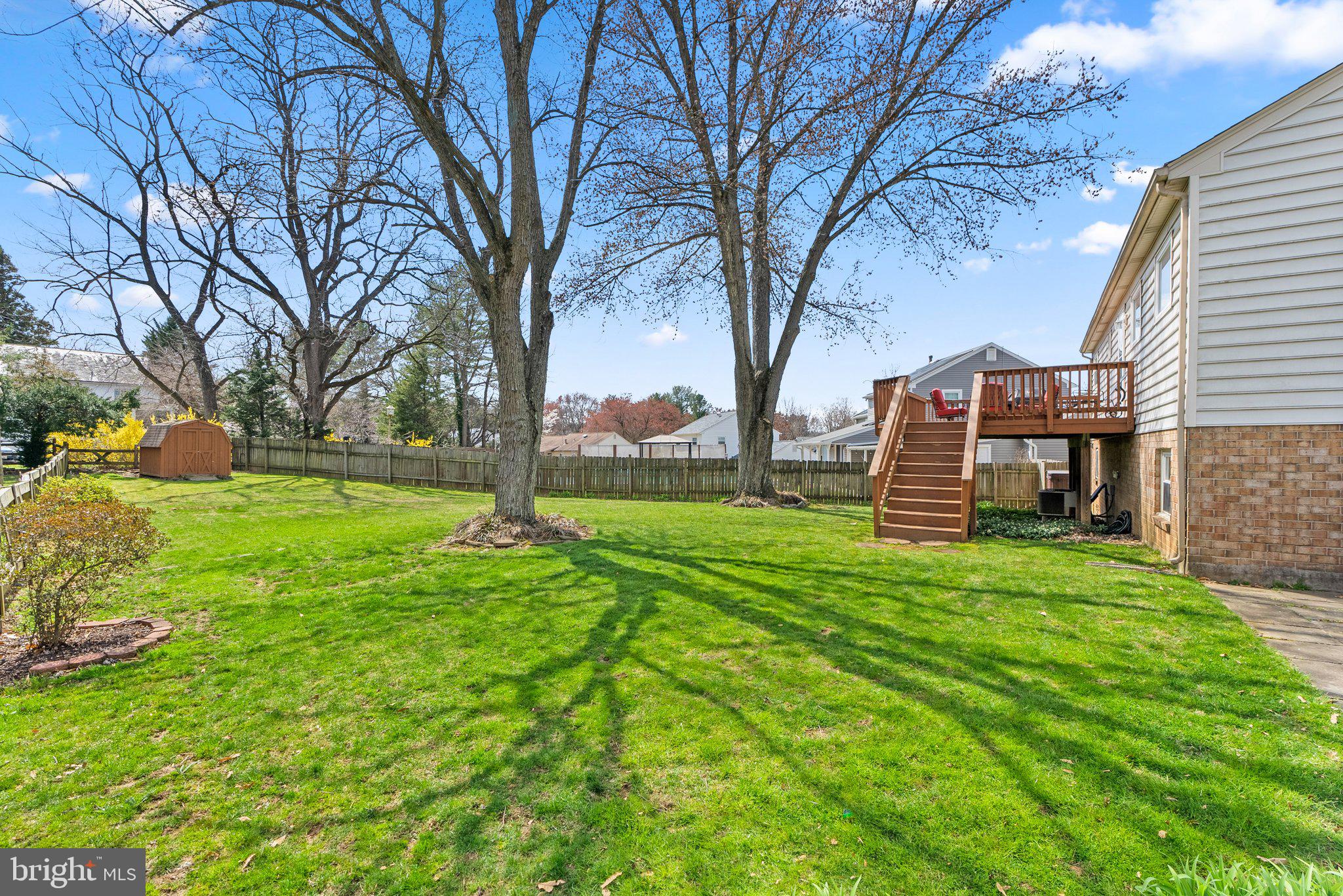 BROOKEVILLE KNOLLS - Residential