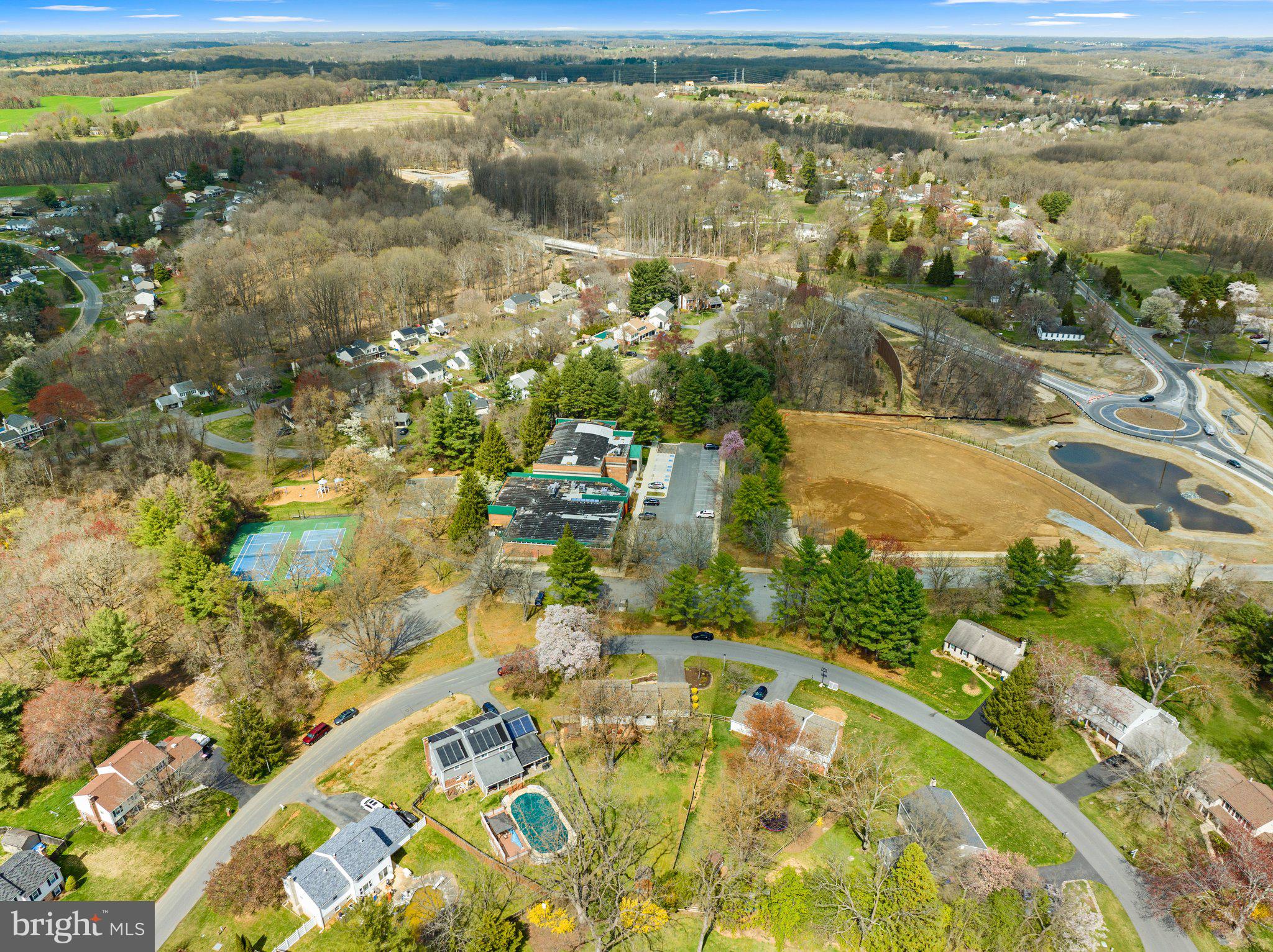 BROOKEVILLE KNOLLS - Residential