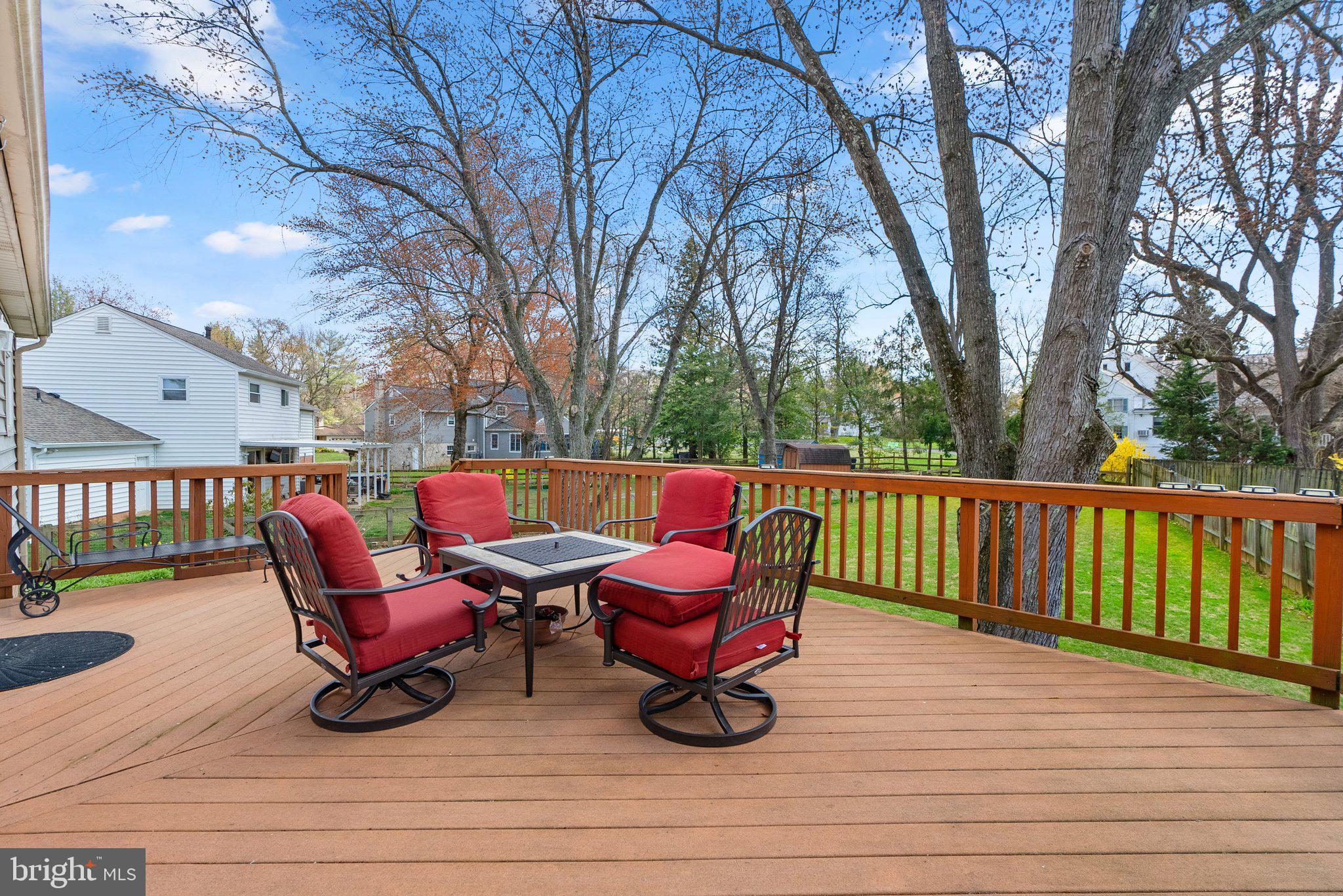 BROOKEVILLE KNOLLS - Residential