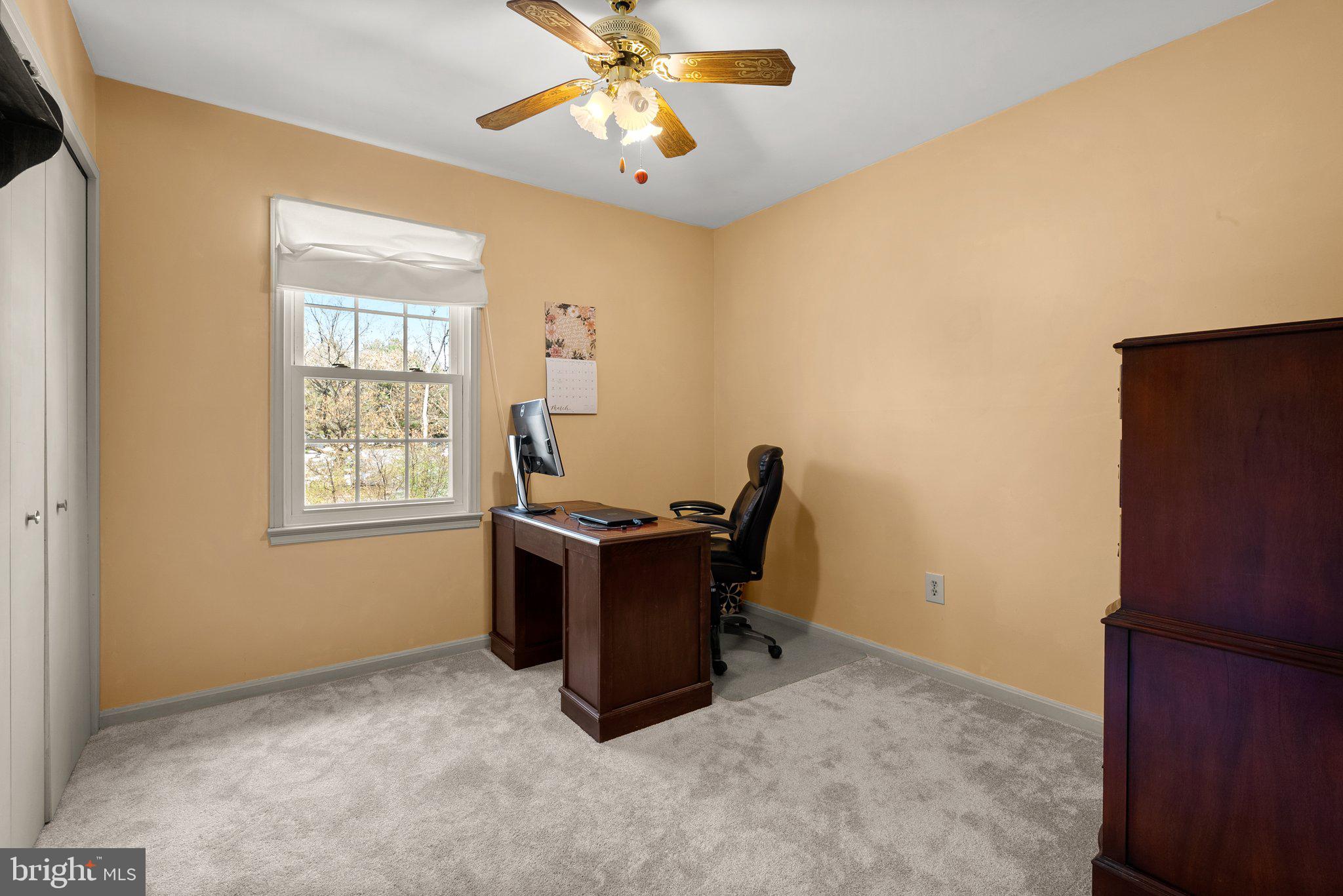 BROOKEVILLE KNOLLS - Residential