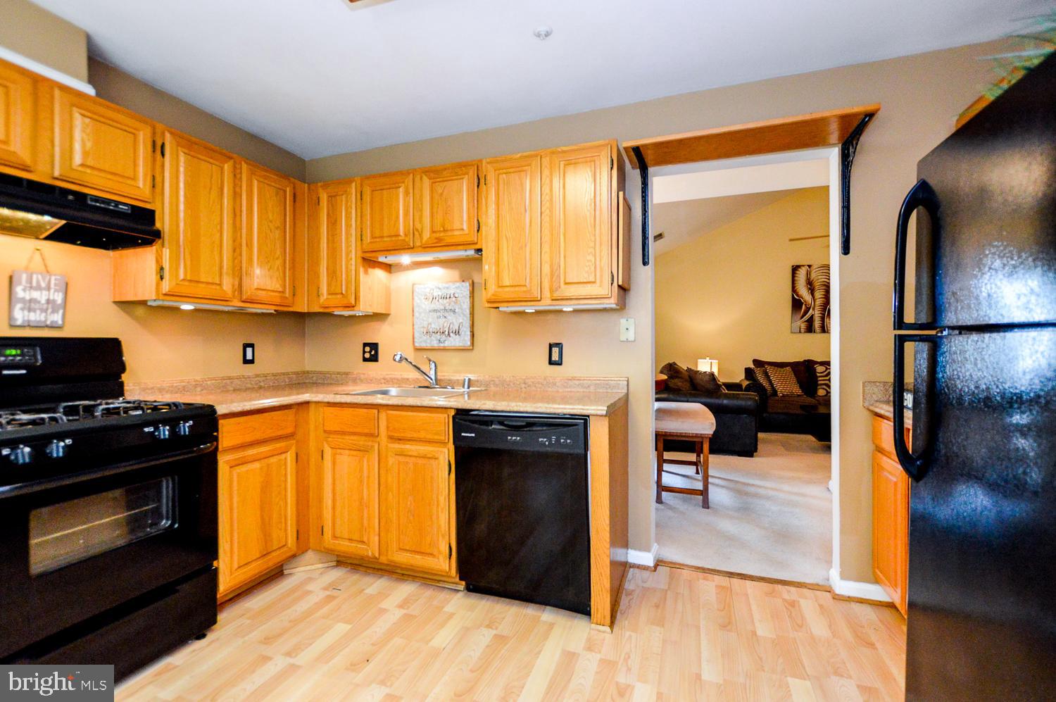 RUSSETT - Residential