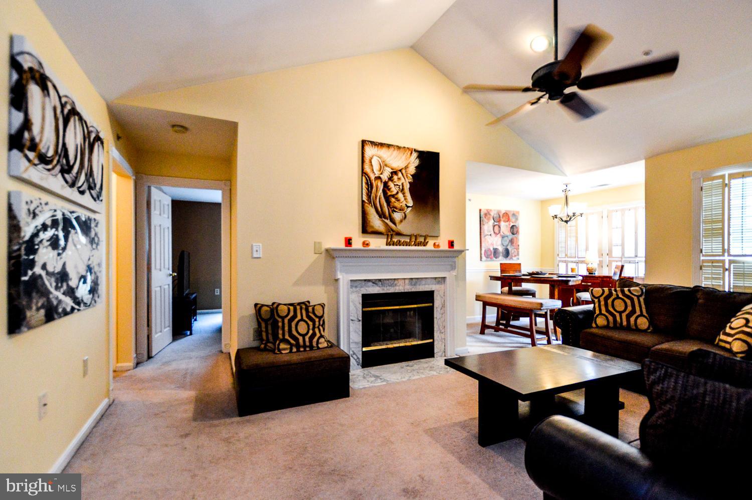 RUSSETT - Residential