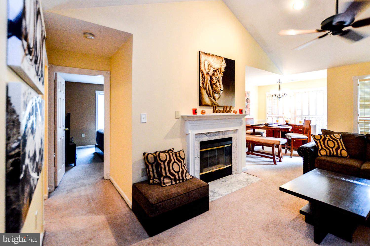 RUSSETT - Residential