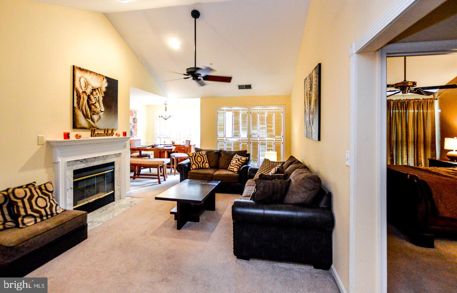 RUSSETT - Residential