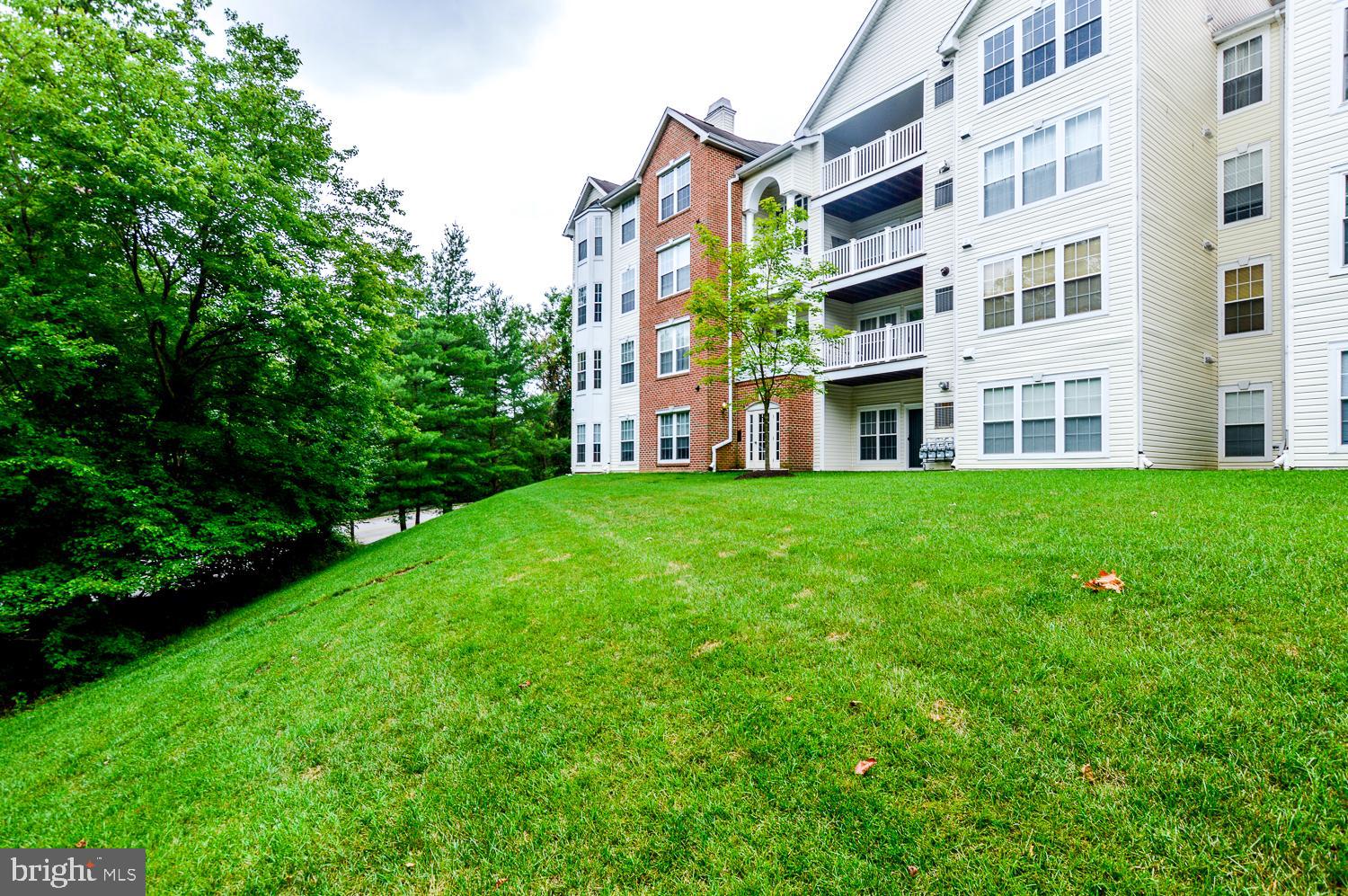 RUSSETT - Residential