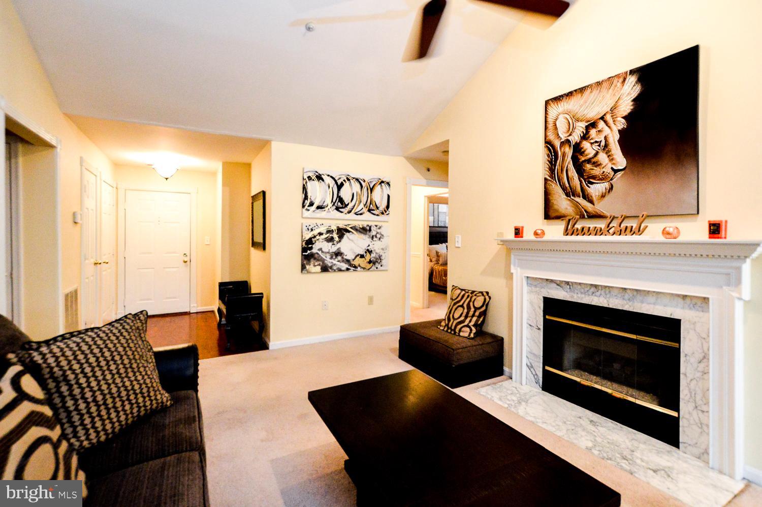 RUSSETT - Residential