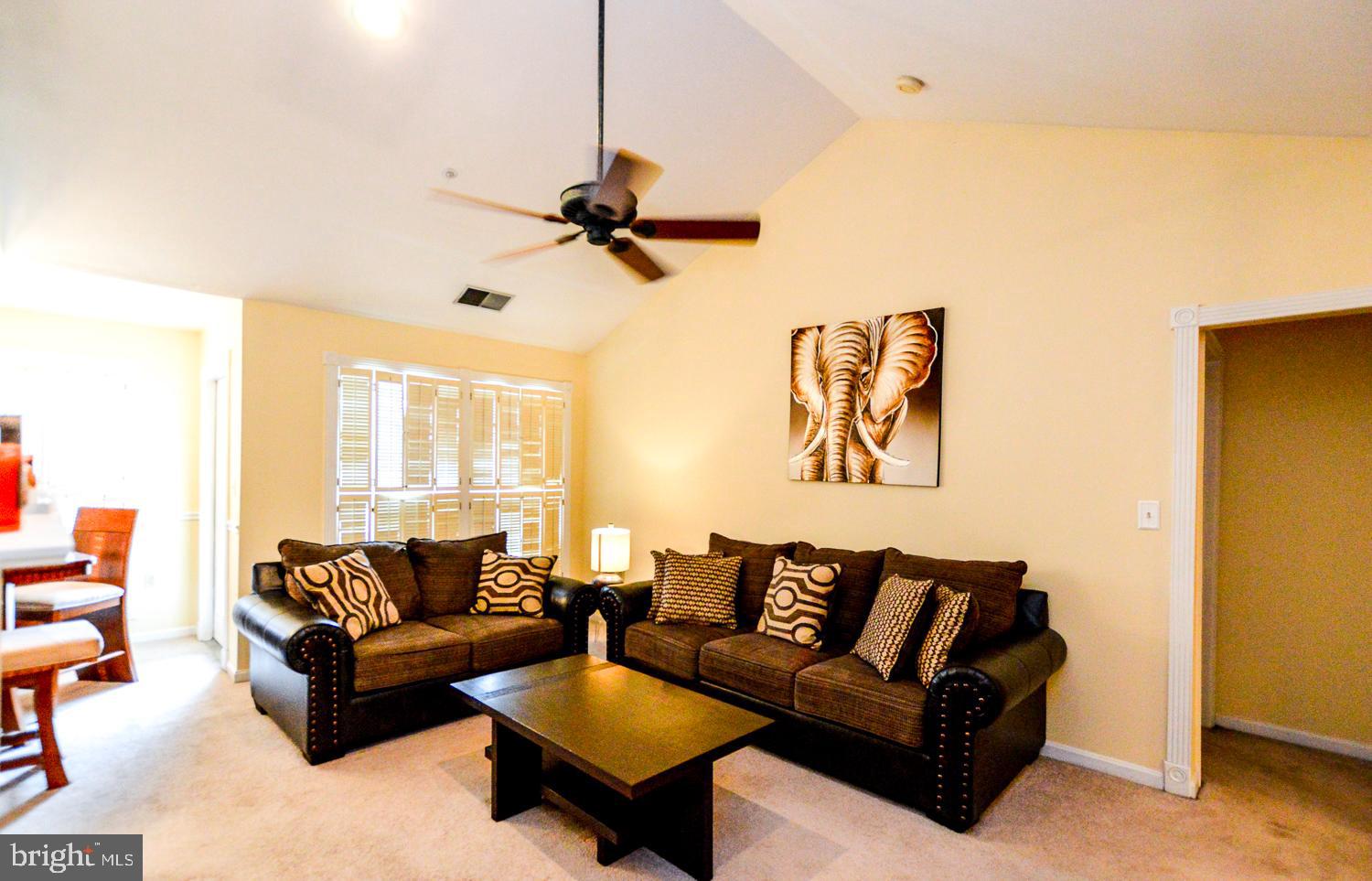 RUSSETT - Residential