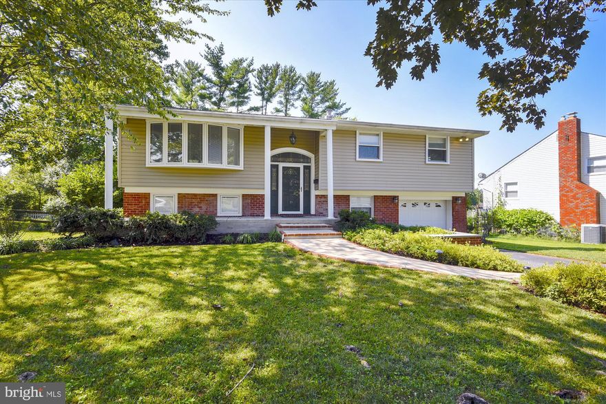 This is the one!  Move right into this wonderful home in the most convenient neighborhood.  There are so many things to love about this house!  The large master bedroom has its own full bathroom.  There are brand new stainless steel appliances.  A fantastic family room and an awesome 4th bedroom on the lower level.   Attached garage that opens to the laundry/mudroom.  Fantastic back yard.  And all on the picture perfect street of Triandos.  A must-see!!