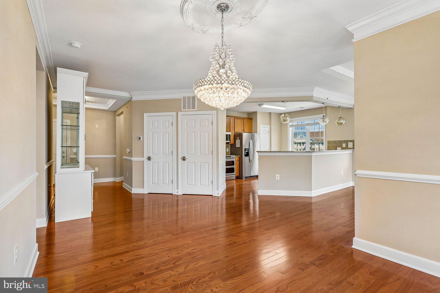 THE GREENBRIER CONDO - Residential