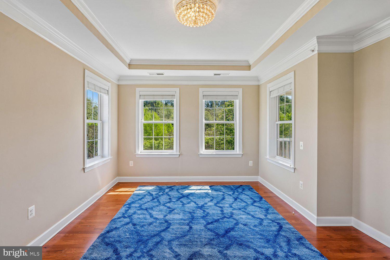 THE GREENBRIER CONDO - Residential