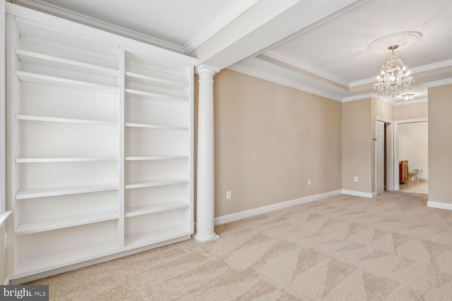 THE GREENBRIER CONDO - Residential