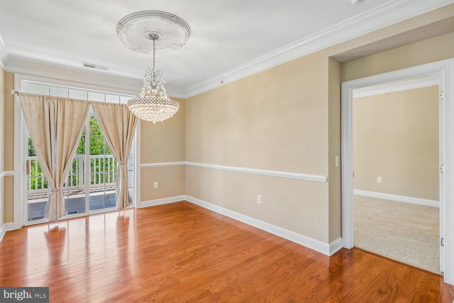 THE GREENBRIER CONDO - Residential