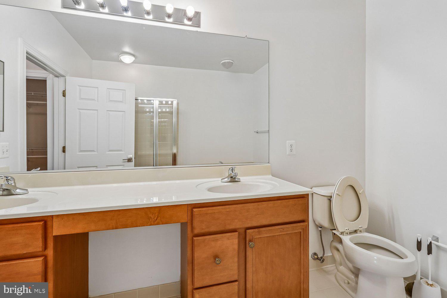 THE GREENBRIER CONDO - Residential