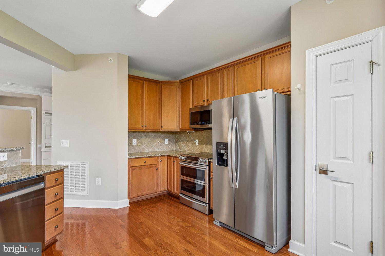 THE GREENBRIER CONDO - Residential