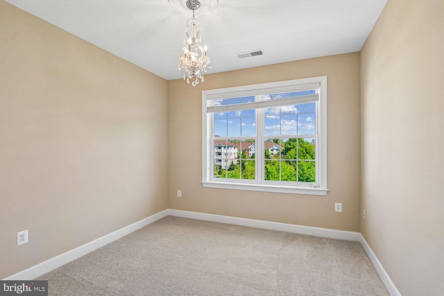 THE GREENBRIER CONDO - Residential