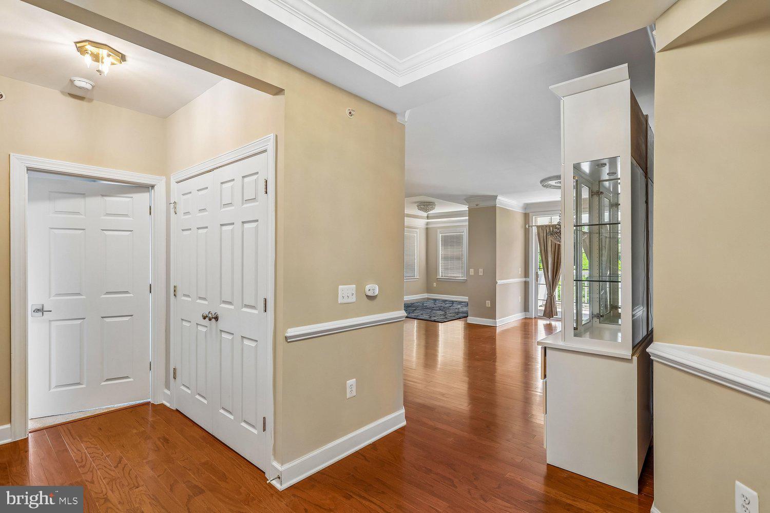 THE GREENBRIER CONDO - Residential