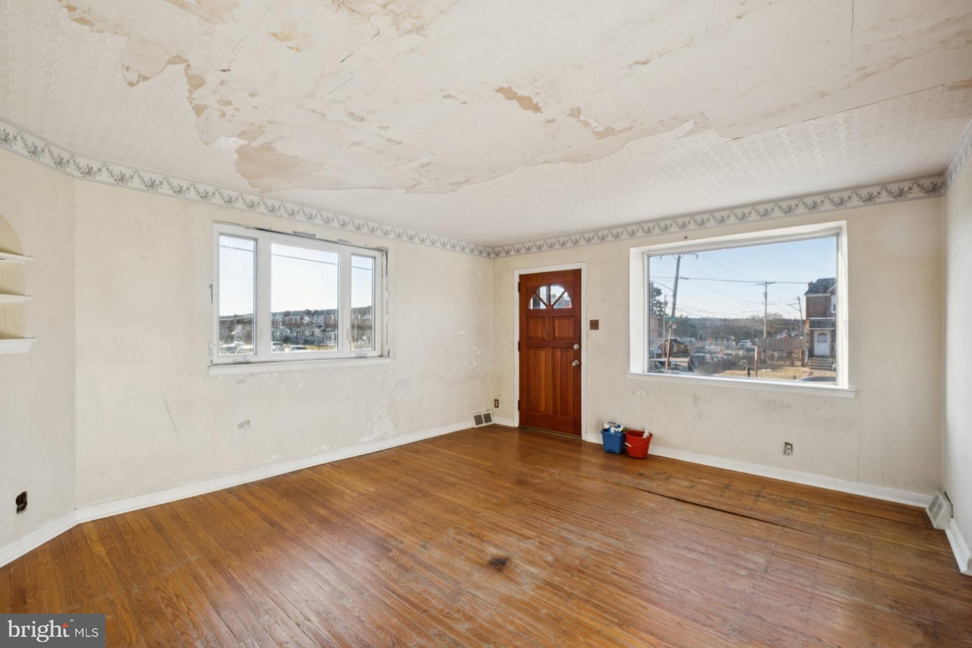 MAYFAIR - Residential