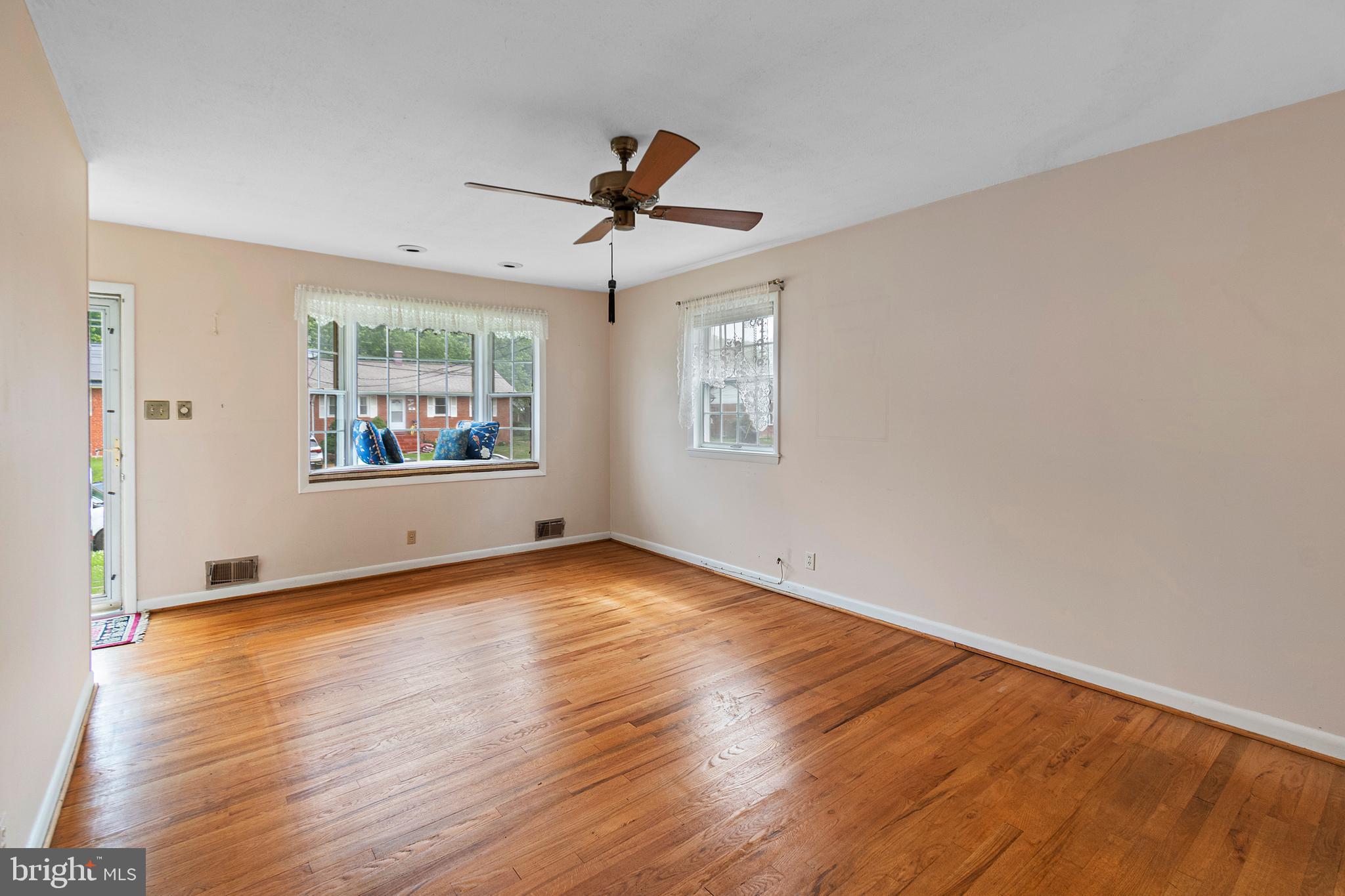 LANHAM SEABROOK - Residential