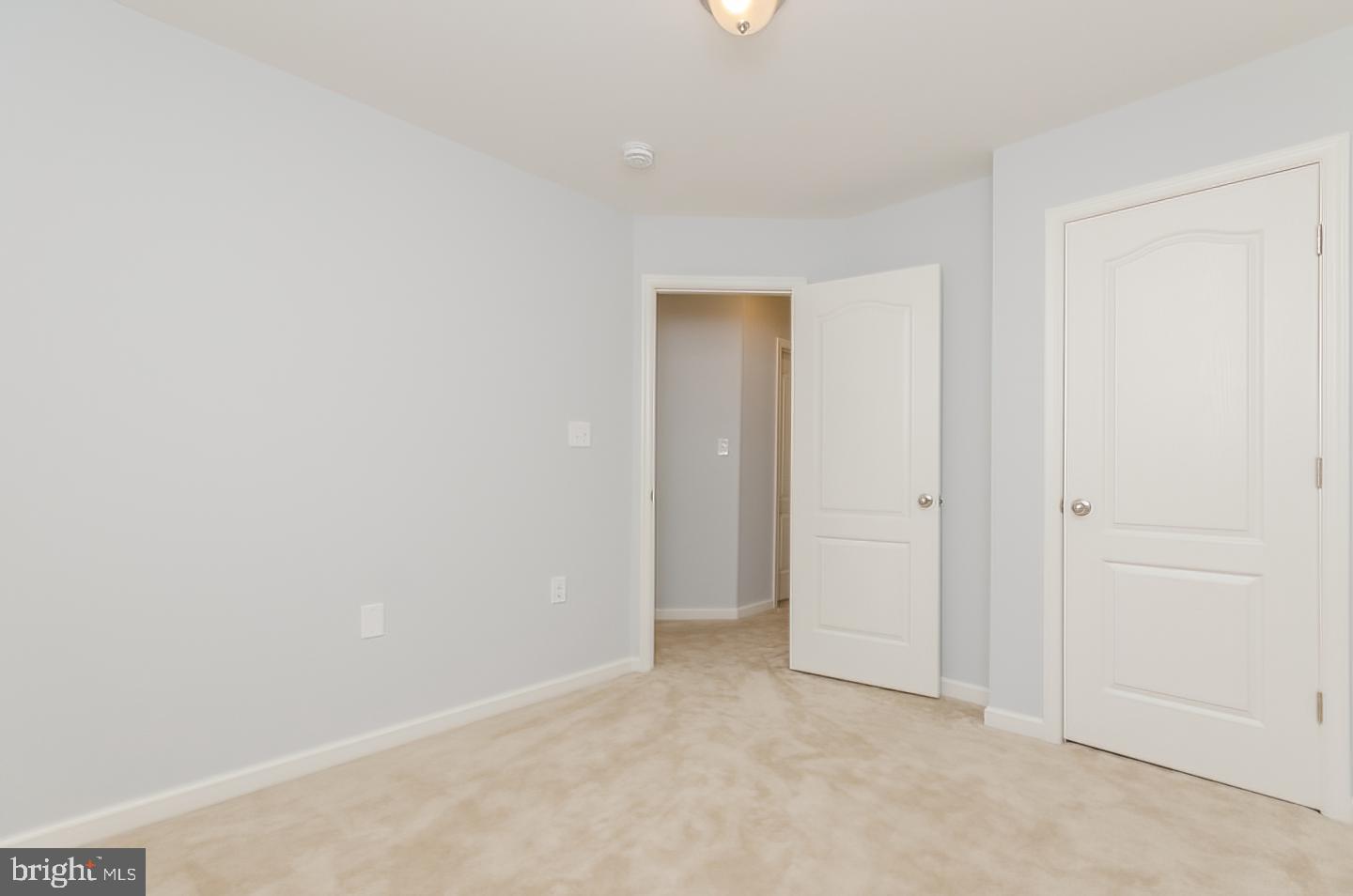 RIVERSIDE VILLAGES - Residential