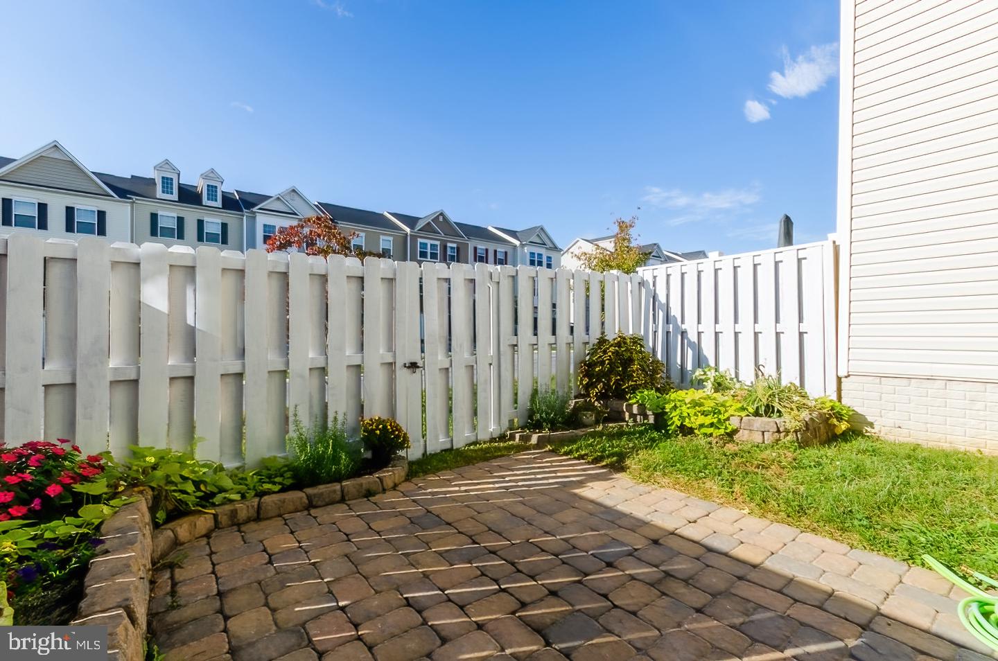 RIVERSIDE VILLAGES - Residential