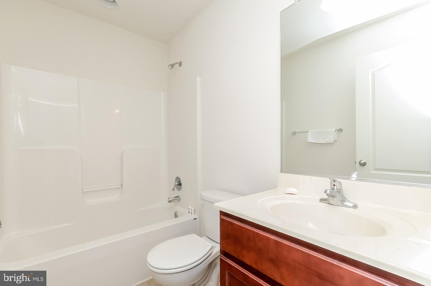 RIVERSIDE VILLAGES - Residential