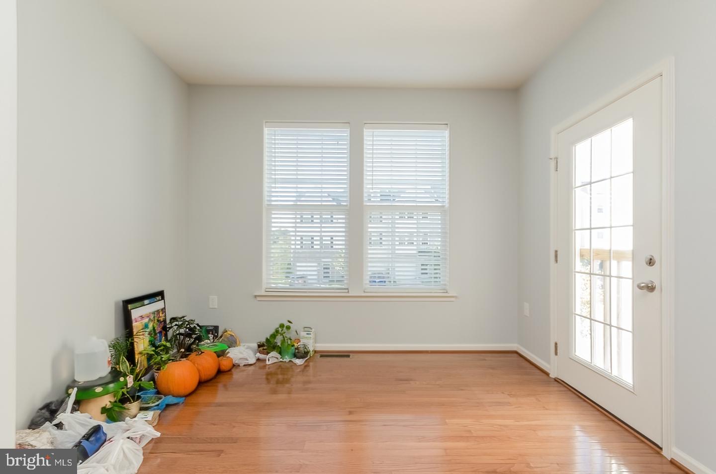 RIVERSIDE VILLAGES - Residential