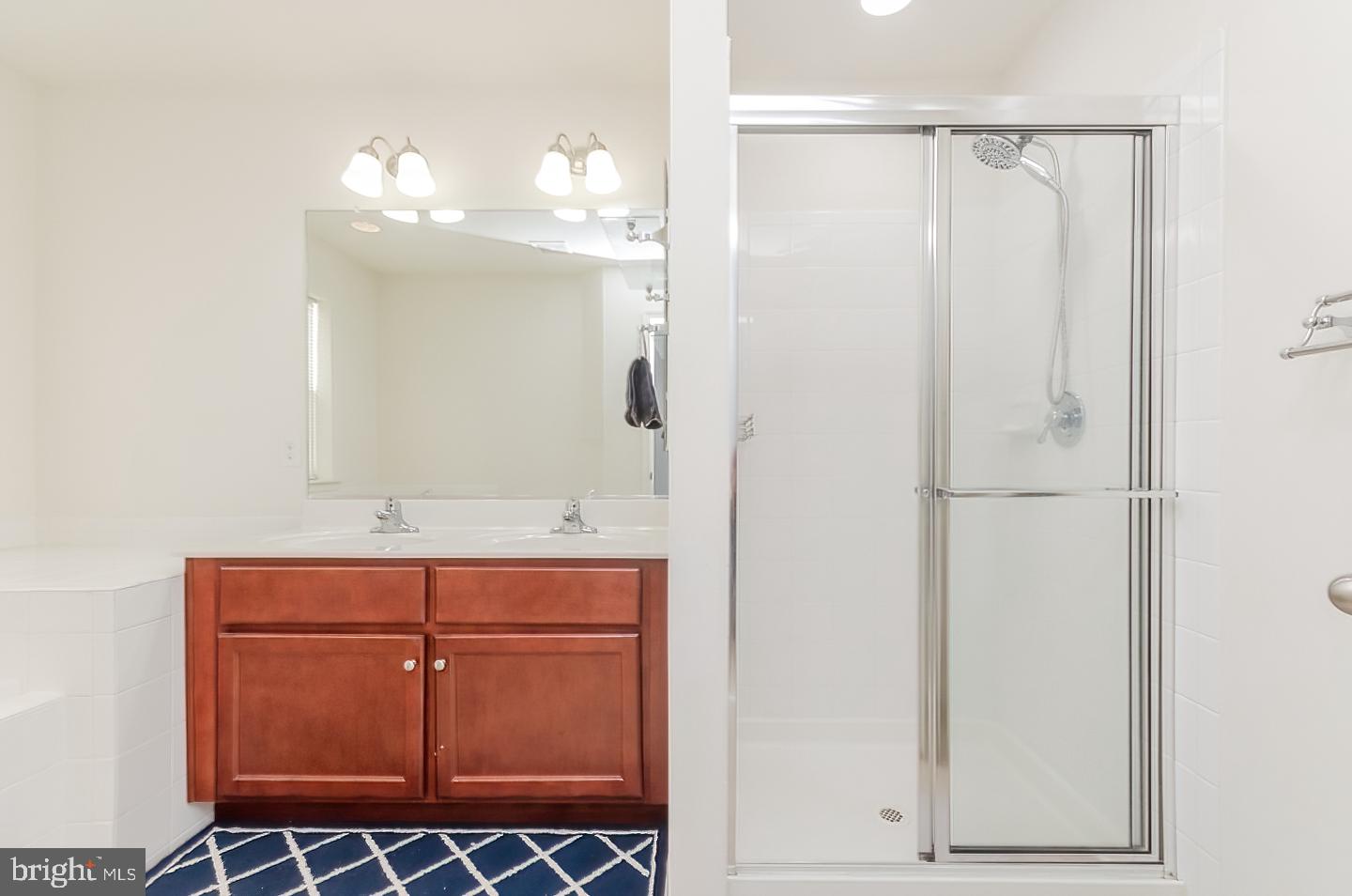 RIVERSIDE VILLAGES - Residential