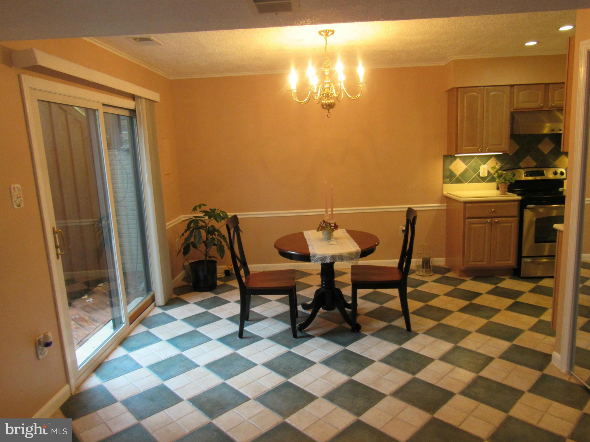 BURKE CENTRE - Residential