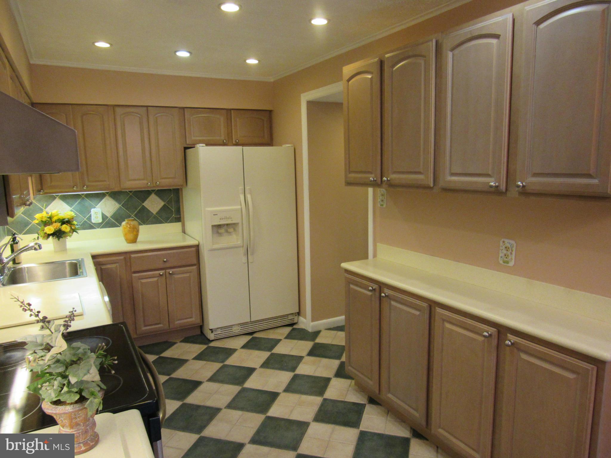 BURKE CENTRE - Residential