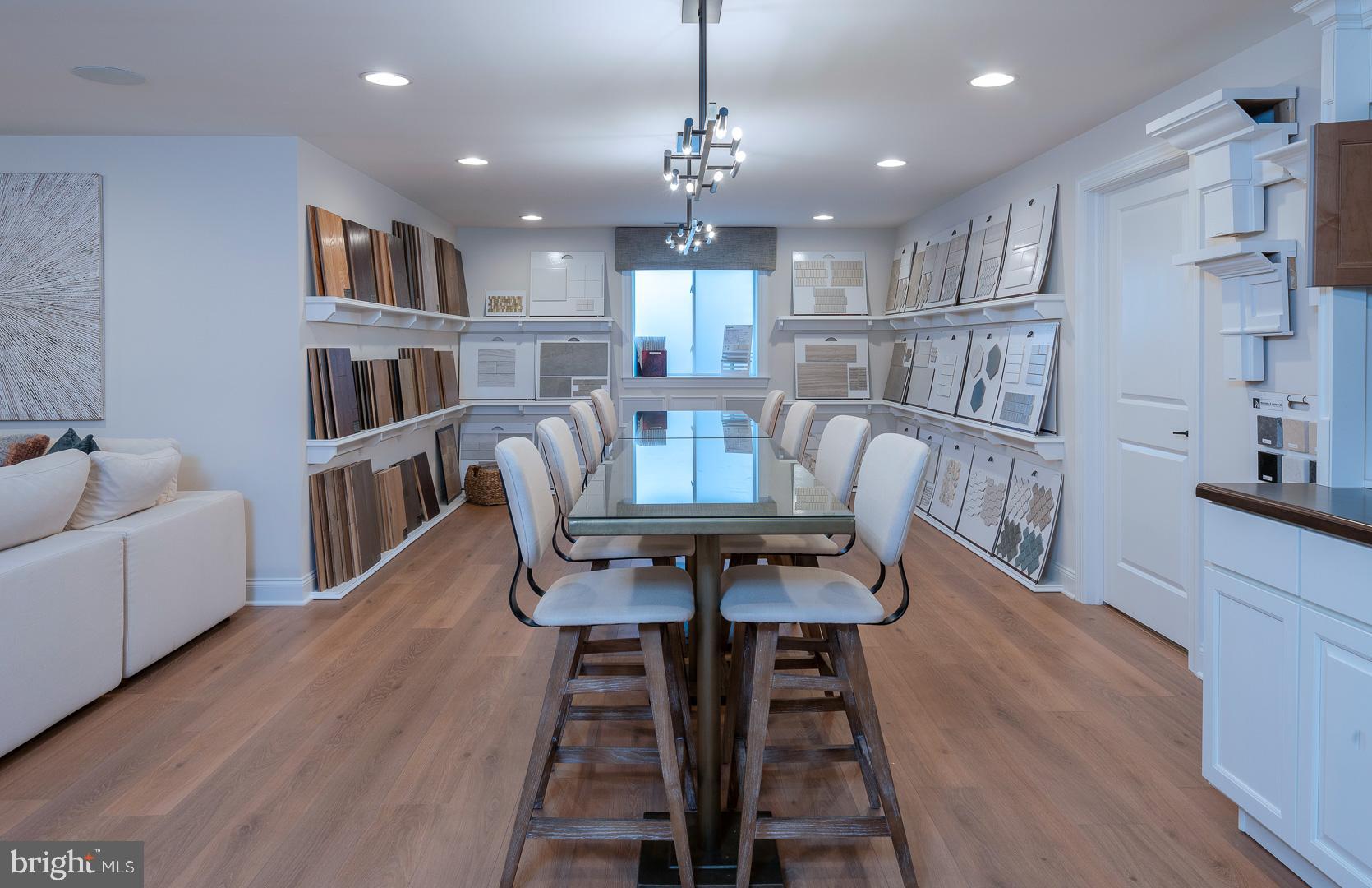 STRAWBERRY HILLS - Residential