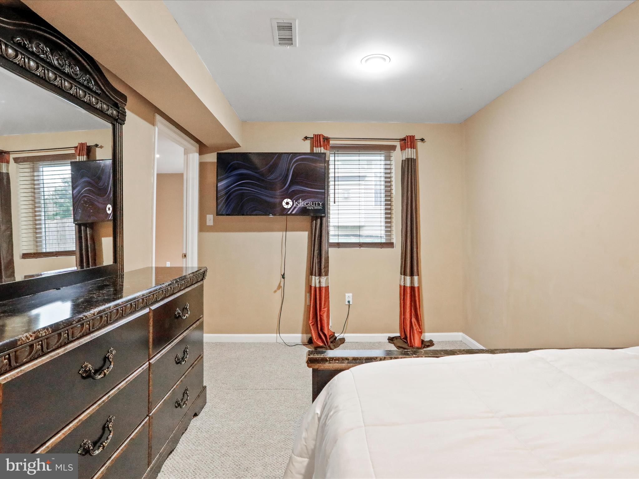 MADDEX FARM - Residential