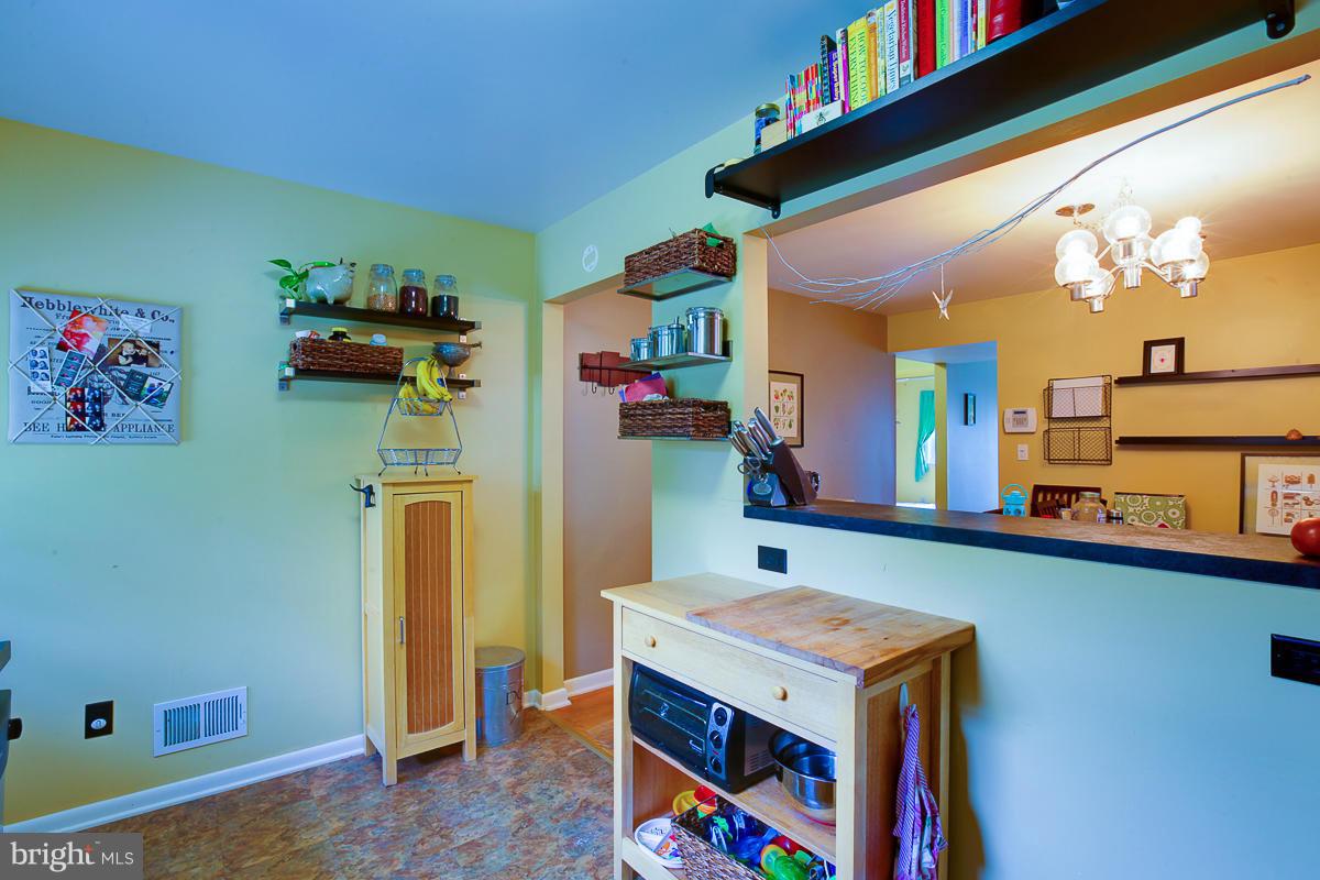 LAURAVILLE HISTORIC DISTRICT - Residential Lease