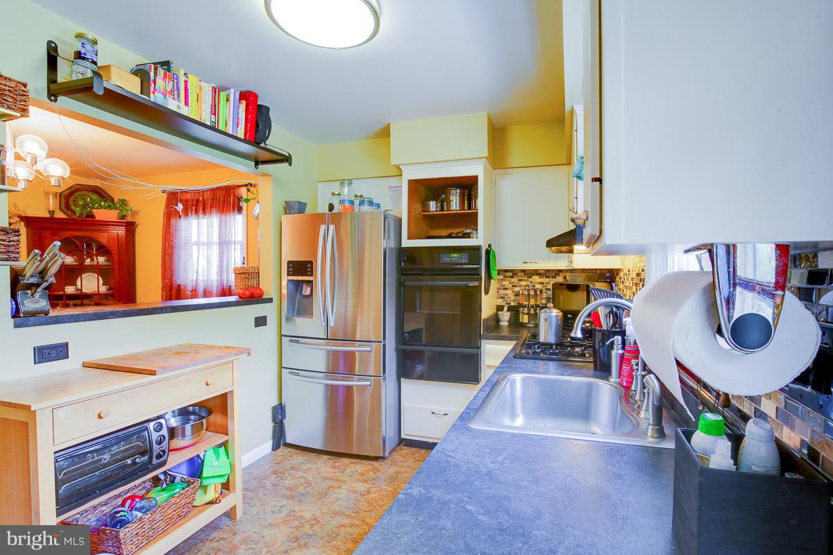 LAURAVILLE HISTORIC DISTRICT - Residential Lease