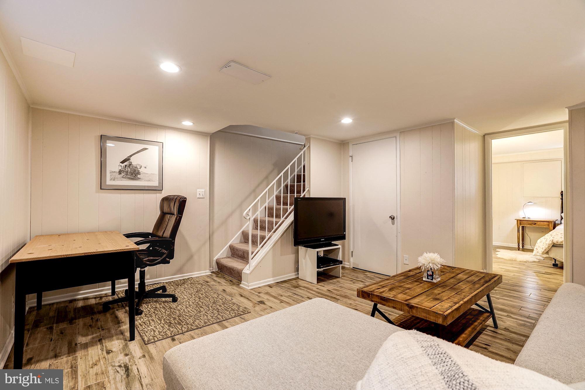 FAIRLINGTON MEADOWS - Residential