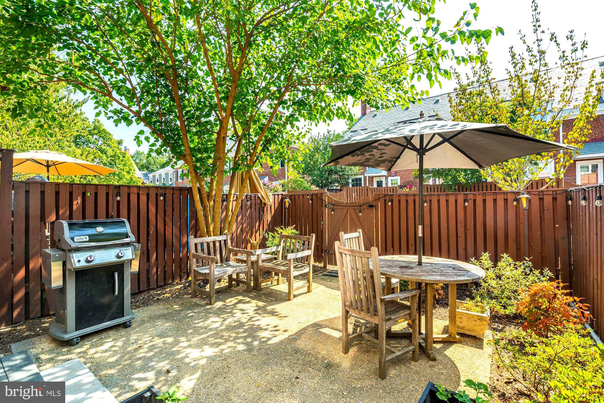 FAIRLINGTON MEADOWS - Residential