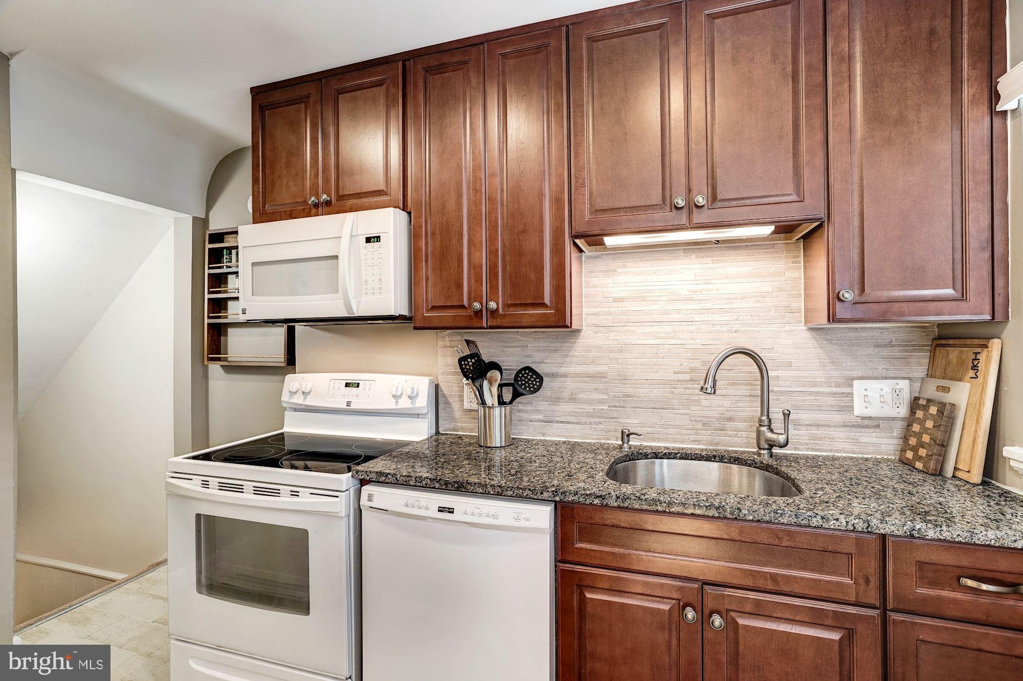 FAIRLINGTON MEADOWS - Residential