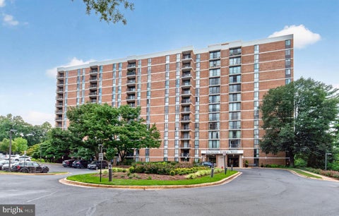 Photo of 2300 Pimmit Drive #712, FALLS CHURCH, VA 22043 (MLS # VAFX2339480)