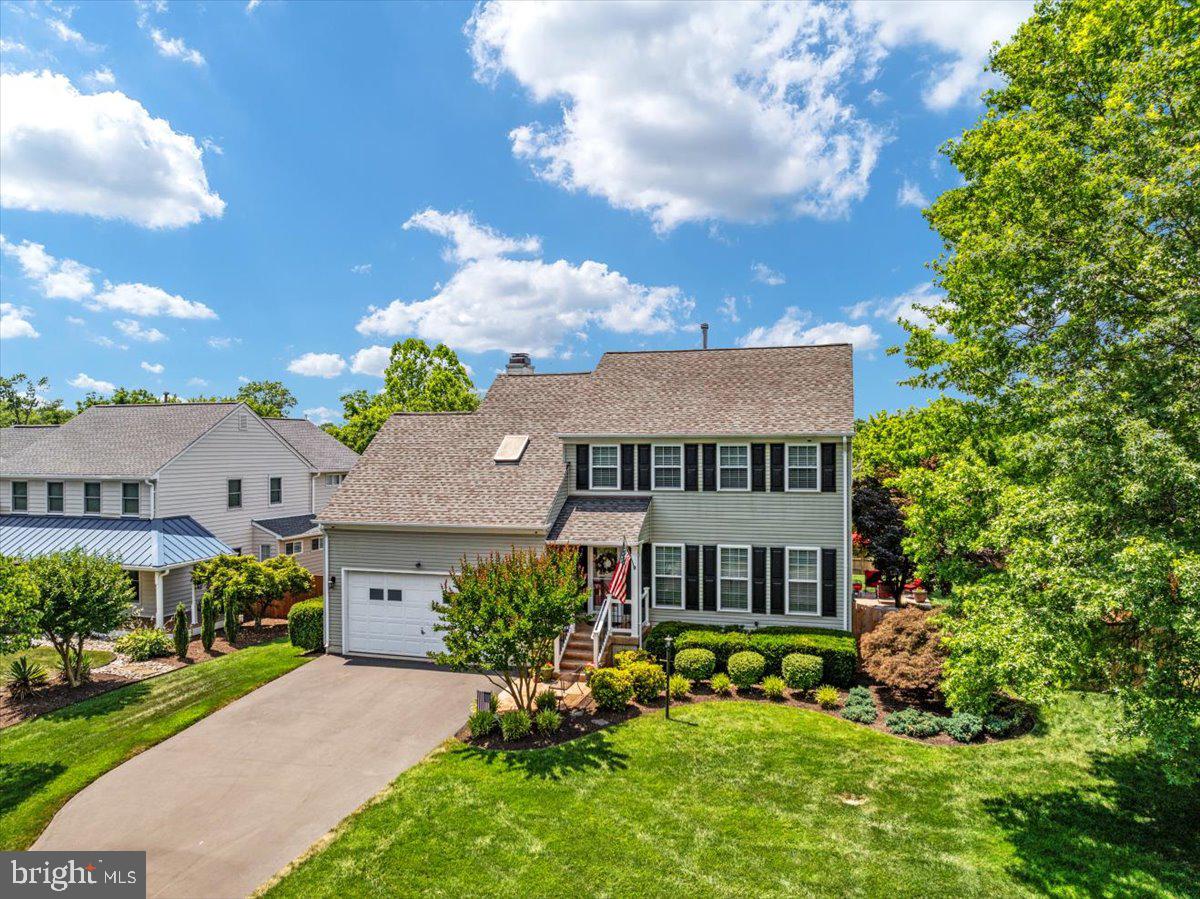 8236 SUNSET DRIVE