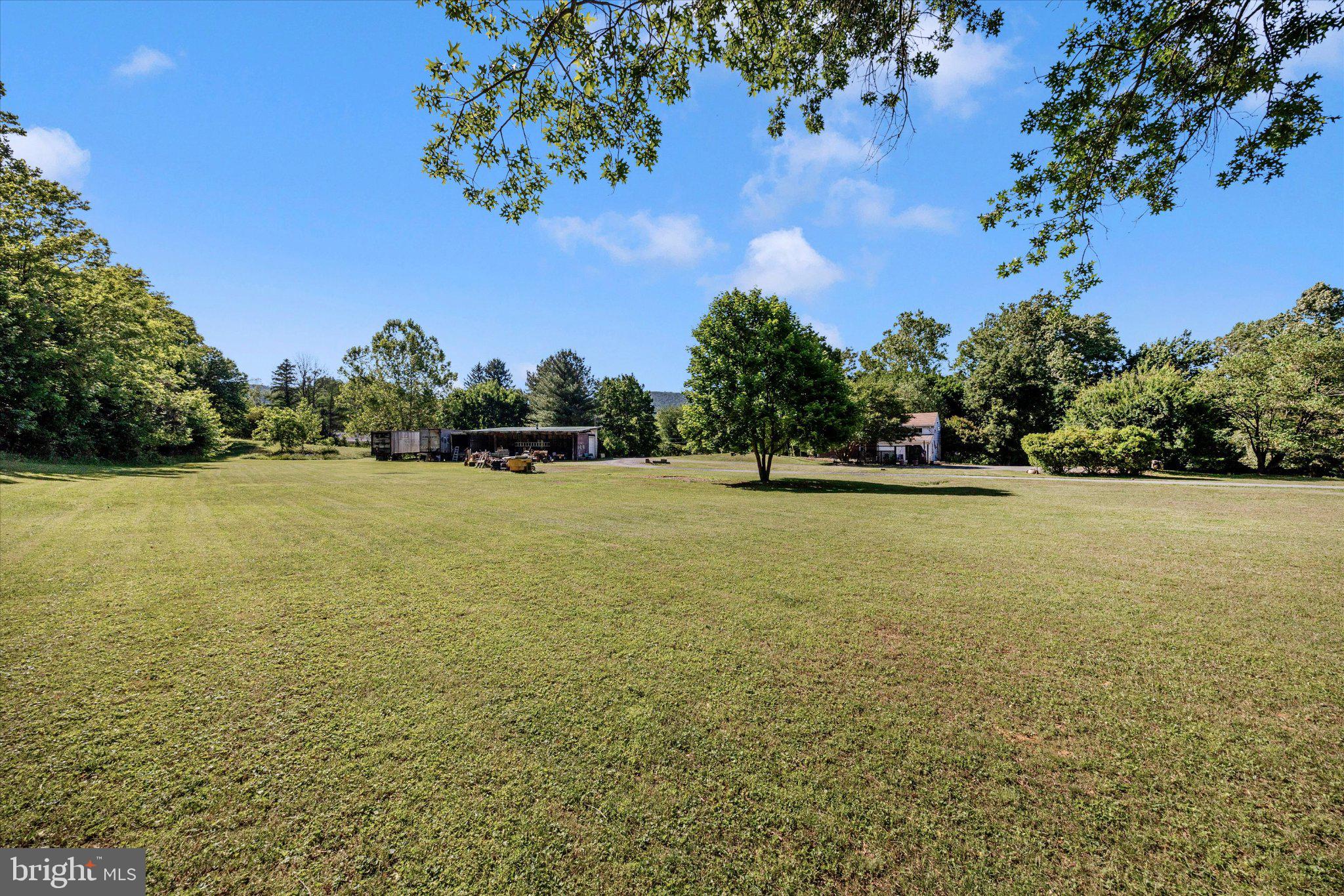 STAUBS THURMONT ACRES - Residential