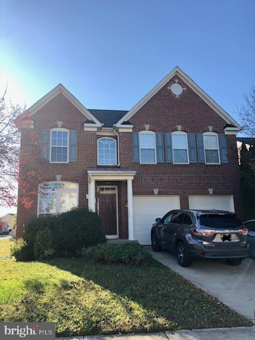 Luxury home, affordable rent! This home features 6 bedrooms (2 NTC), 4 bedrooms upstairs, 2 in the basement. Separate basement entrance. 3 full baths (1 in the basement), 1 half bath on the main level. Laundry room on upper level. Master bath has dual sinks, large garden bathtub, separate shower, separate toilet commode area with a door. Corner property with tons of natural light! Formal living room, dining room, family room, and eat-in kitchen! Home office on the main level with french doors. Gourmet kitchen with center island. Hardwood floors! Gas fireplace with mantel! Beautiful columns frame the living, dining and family rooms. Access to fenced in backyard from kitchen french doors! Brick backyard patio! Recessed lighting in the family room, kitchen, and basement. Fully finished basement! Pets allowed! (size, breed, and number of pets restrictions). 2 miles from I95 interstate. Located in the highly sought after community of Lee's Parke! Minutes from all local eateries and schools. Landlord is also a licensed realtor in DC,MD,VA. Owner pays, trash, HOA dues. Tenant pays all utlilites. Pets ok, subject to restrictions.