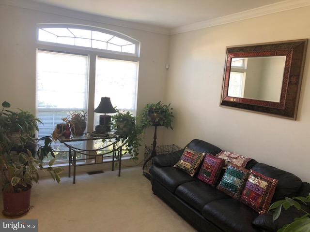 LEE'S PARKE - Residential Lease