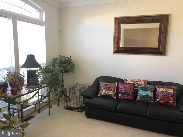 LEE'S PARKE - Residential Lease