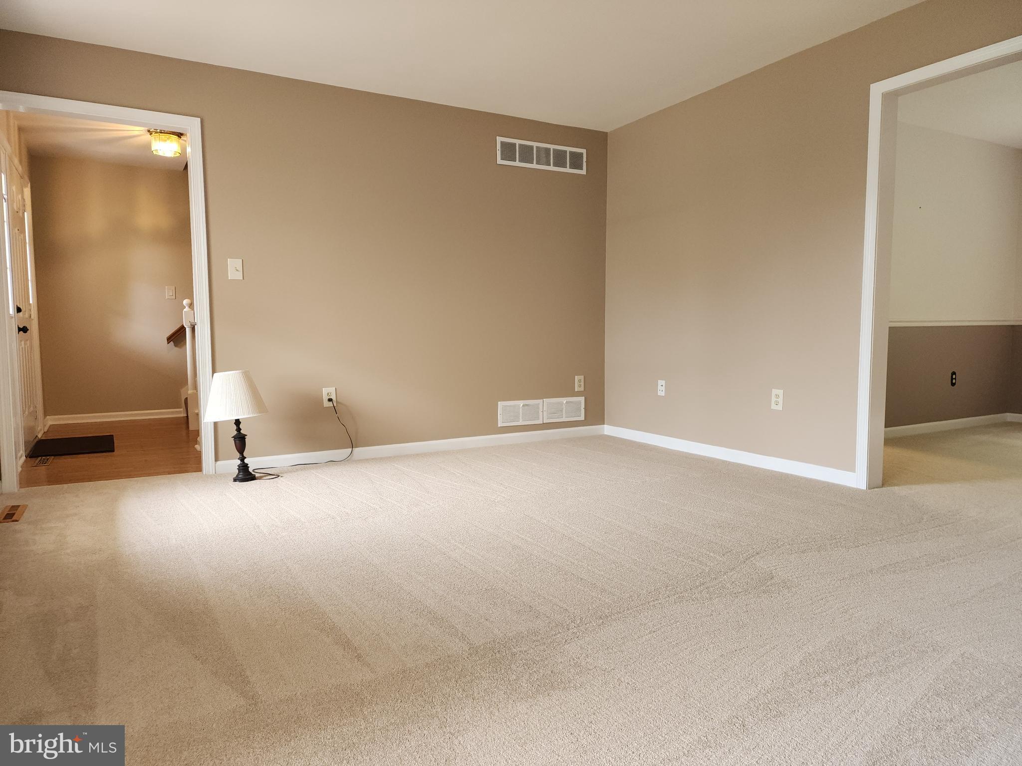 SPRINGFORD MANOR - Residential