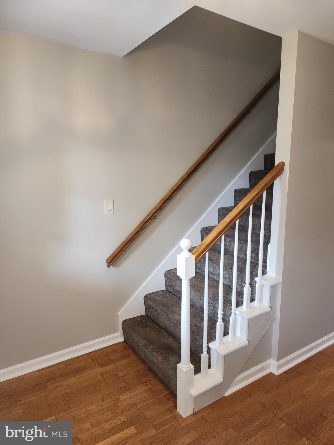 SPRINGFORD MANOR - Residential