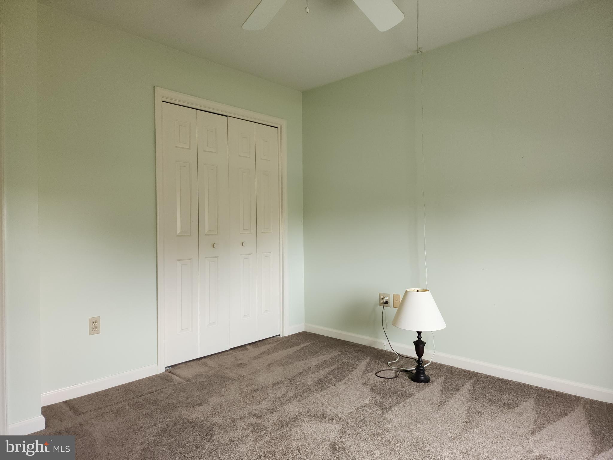 SPRINGFORD MANOR - Residential