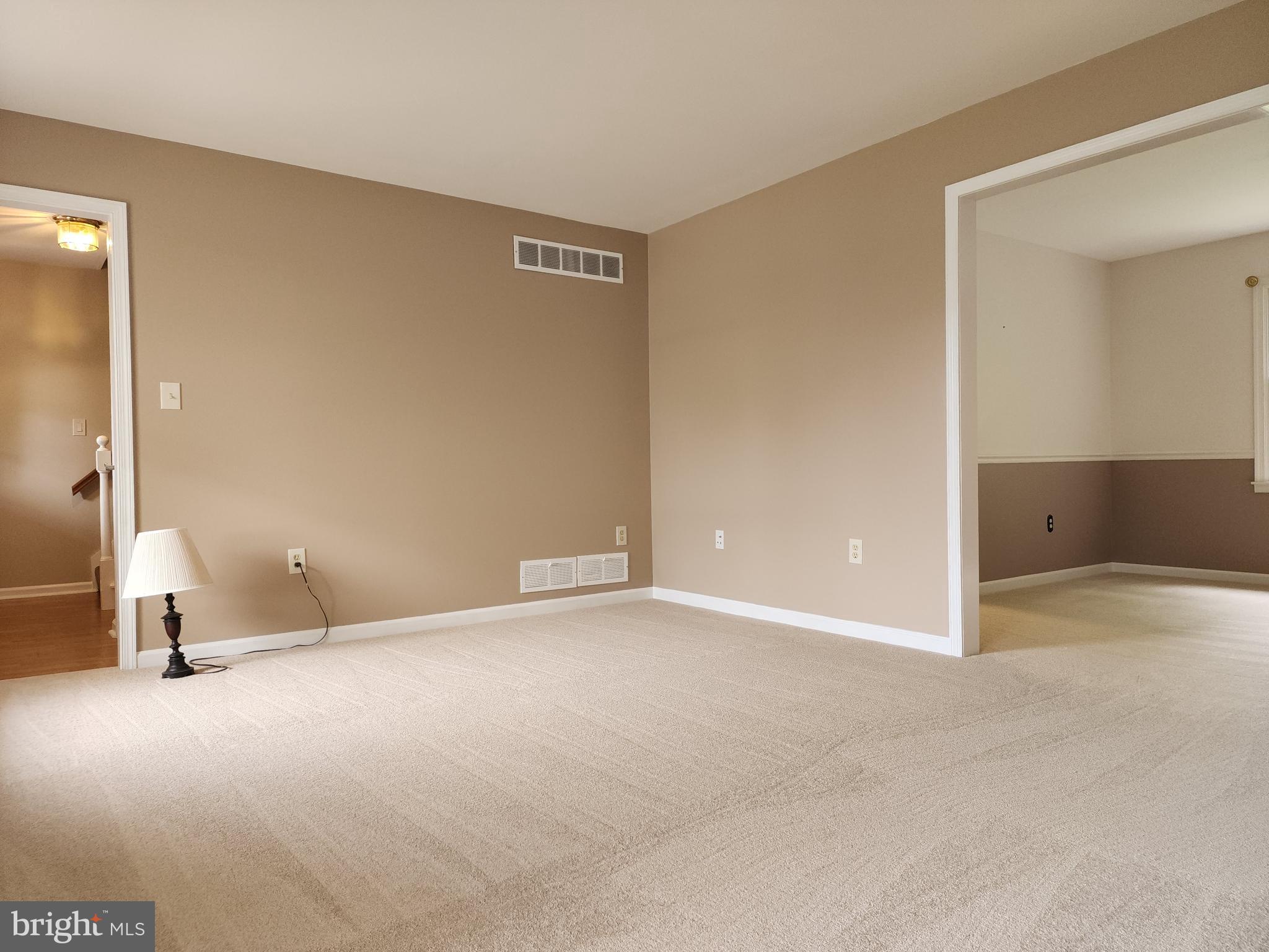 SPRINGFORD MANOR - Residential