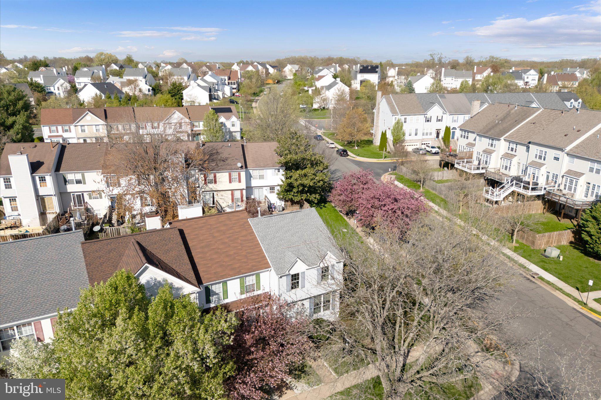 POTOMAC CROSSING - Residential