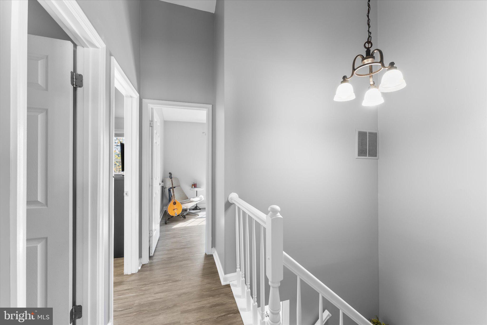 POTOMAC CROSSING - Residential